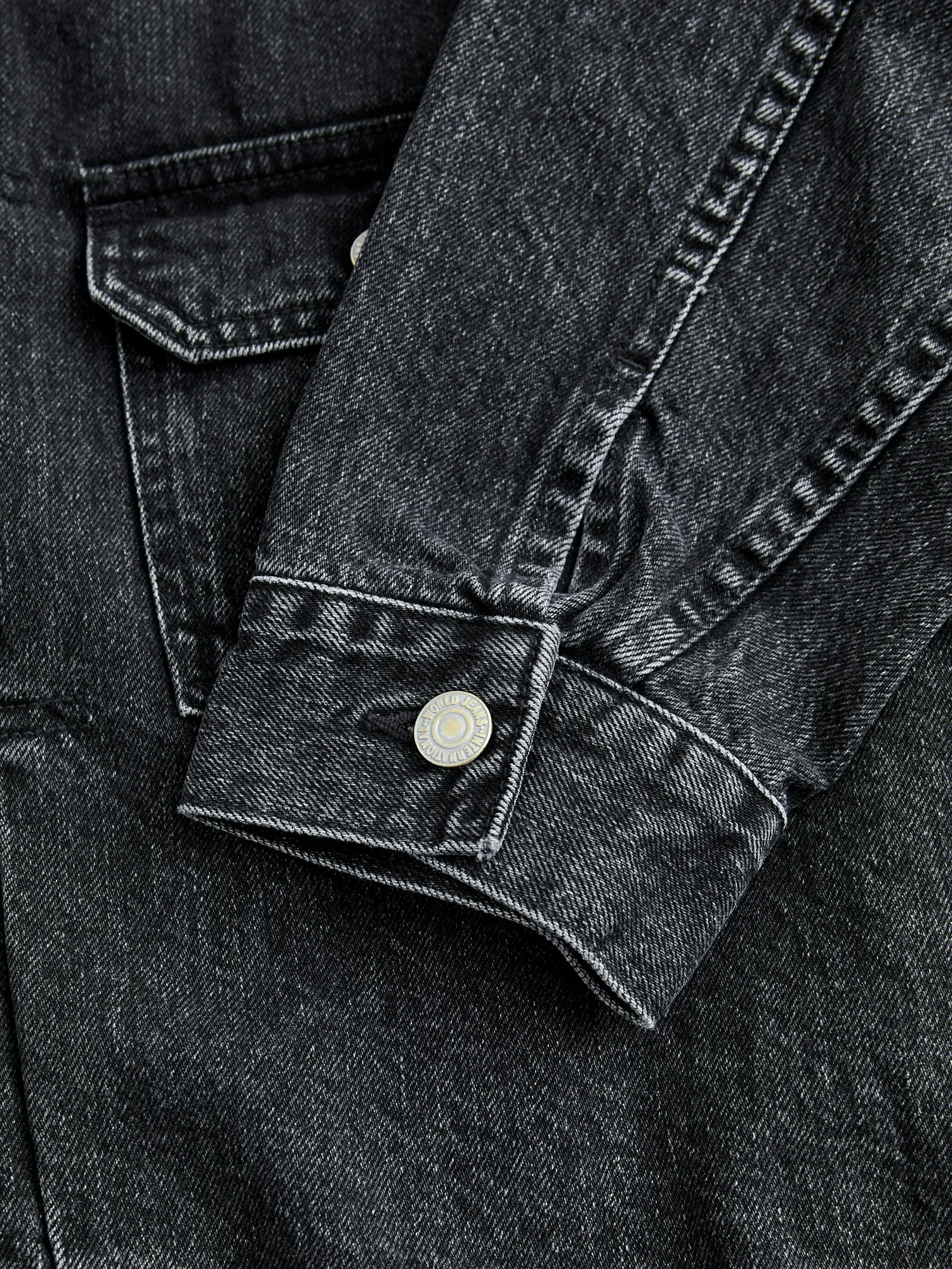 Denim Type-1 Jacket in Stonewashed Black